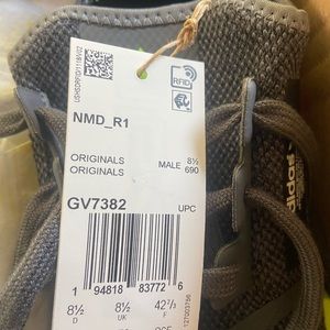 Adidas NMD_R1 grey/blk/wht size 9 NIB